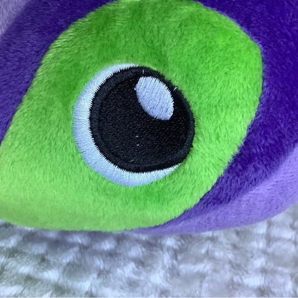 GITZY Plush Purple Green Owl Stuffed Animal Pillow Style Toy - Picture 9 of 16